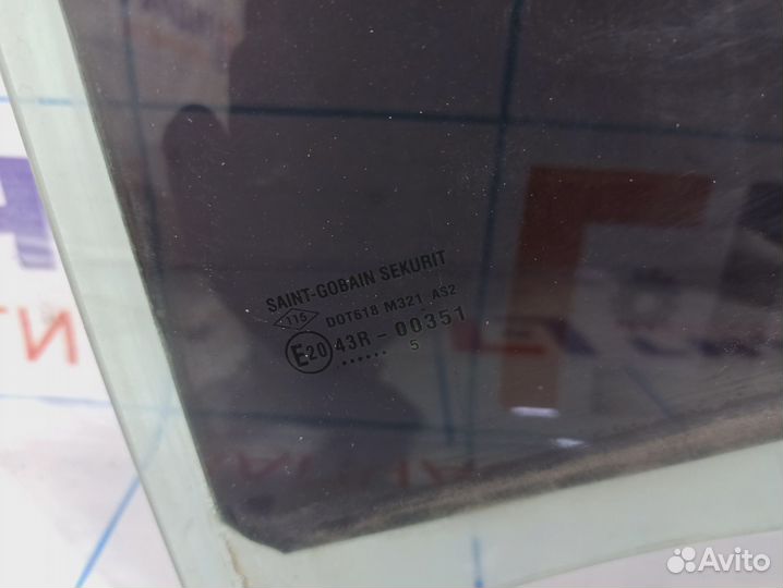 Стекло двери задней левой Renault Logan 2 82301959