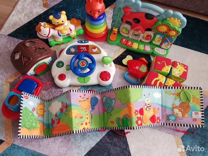 Развивающие игрушки пакетом