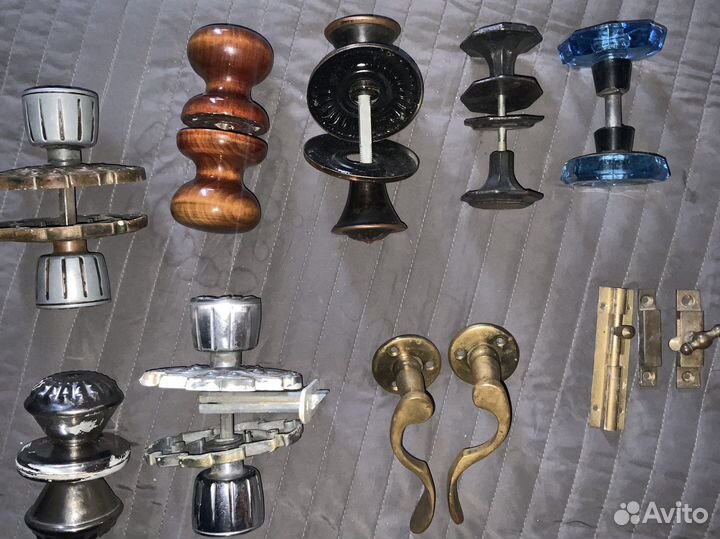 Дверные ручки