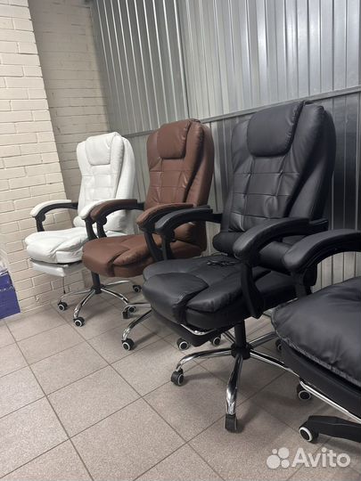Офисное кресло 606