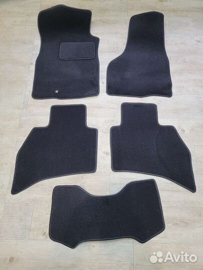 Коврики в салон Dodge RAM 4 DS/DJ quad Cab (Lux)