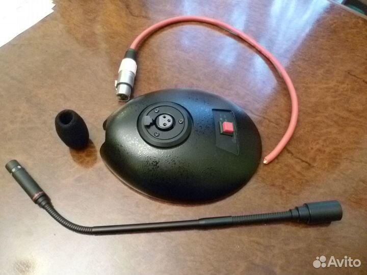 Микрофон с подставкой Audio-Technica PRO49Q