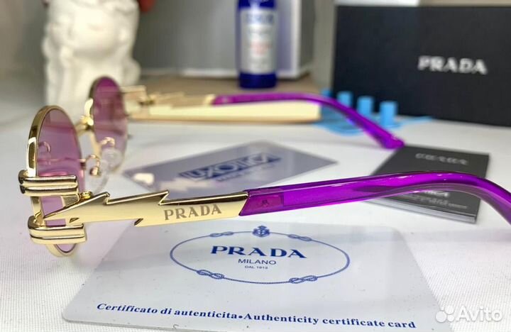 Солнцезащитные очки Prada оригинал