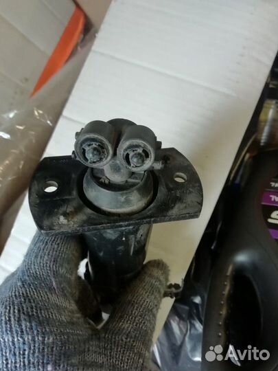 Форсунка фароомывателя Audi Q7 4L