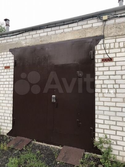 Гараж, > 30 м²