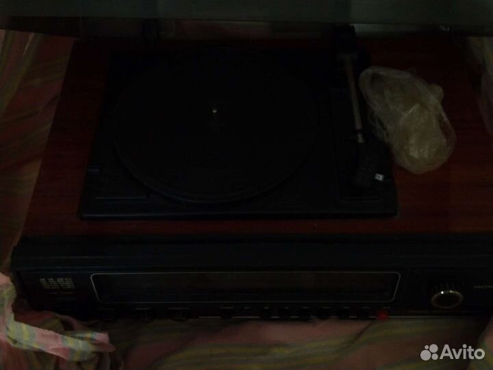 Проигрыватель винила СССР