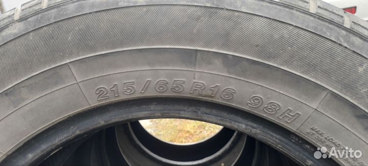 Yokohama A349 215/65 R16