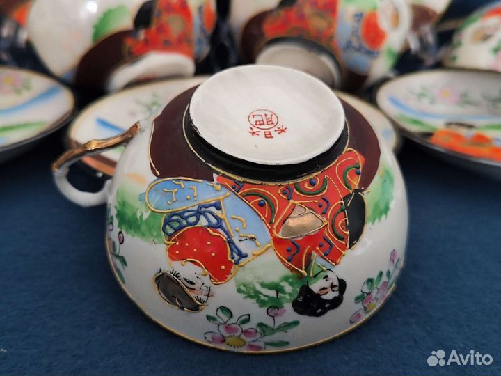 Костяной фарфор япония