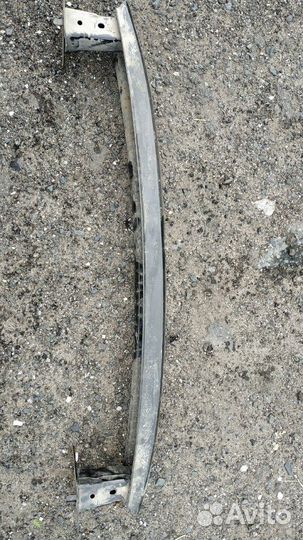 Усилитель заднего бампера