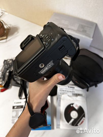 Зеркальный фотоаппарат canon 600d