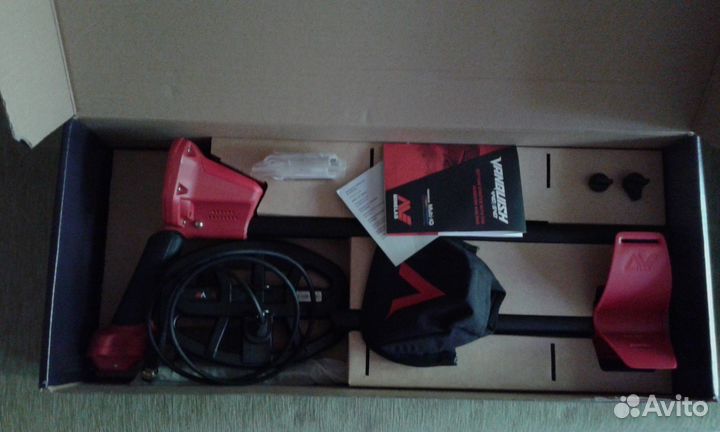 Металлоискатель Minelab vanquish 540