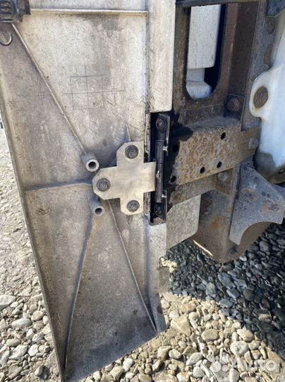 Петли renault magnum