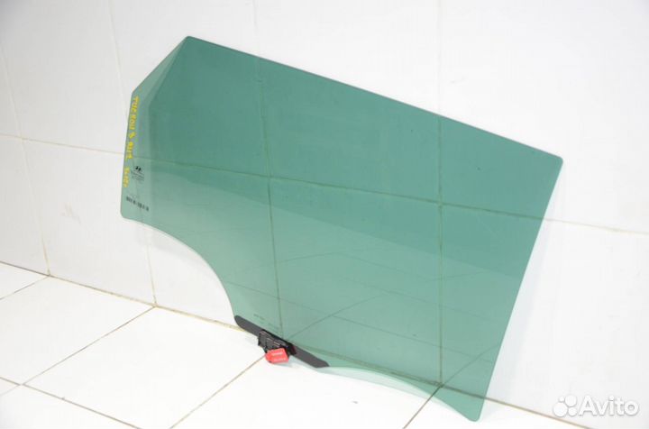 Стекло двери заднее правое Hyundai Tucson TL 2016