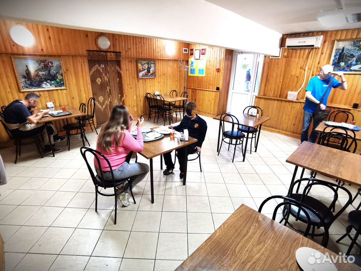 Столовая 183 кв.м. в бц. Вход с улицы