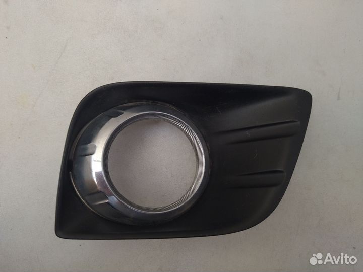 Рамка птф правой Toyota Land Cruiser Prado 150