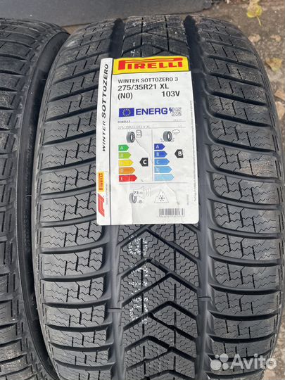 Pirelli Winter Sottozero II 275/35 R21 и 315/30 R21