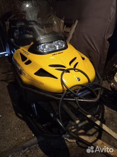 Продаю снегоход бомбардье