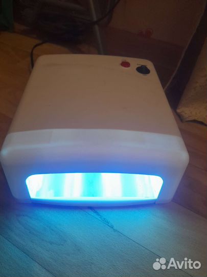 Лампа для маникюра