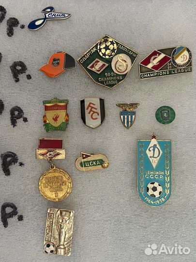Значки - Футбол