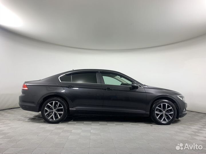 Volkswagen Passat 1.8 AMT, 2018, 134 254 км