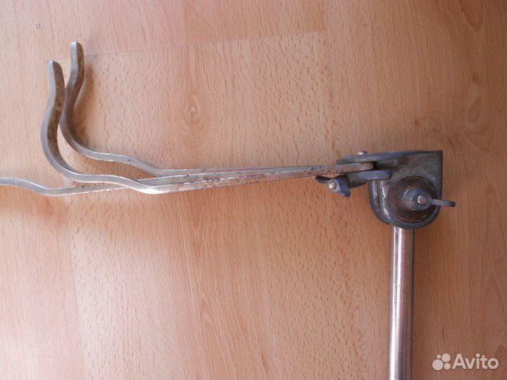 Стойка под малый барабан