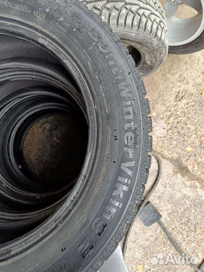 Continental ContiWinterViking 2 225/55 R16