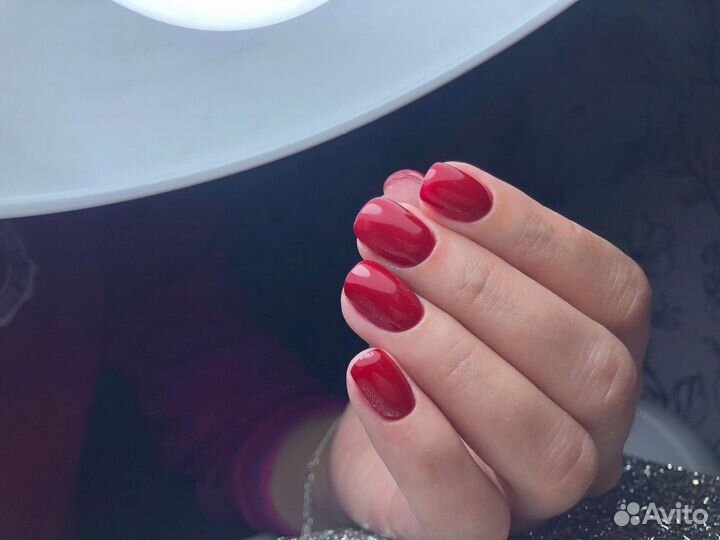 Маникюр, наращивание ногтей, педикюр