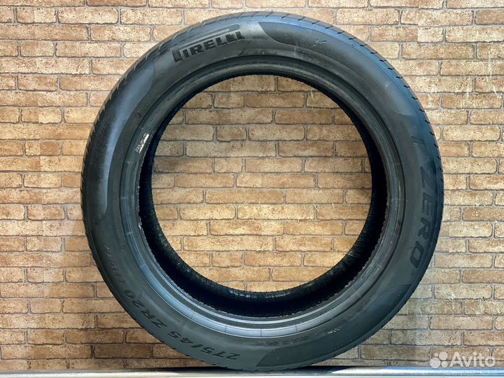 Pirelli P Zero 275/45 R20