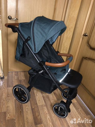 Коляска прогулочная