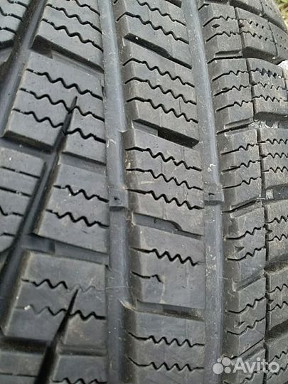 Hankook IceBear W440 235/50 R18