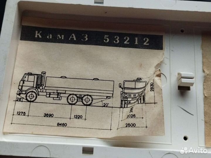 Очень старинная машинка камаз