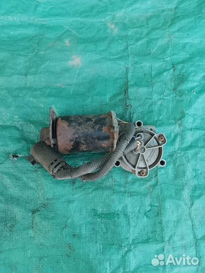 Моторчик раздаточной коробки Kia Sorento 2002-2009