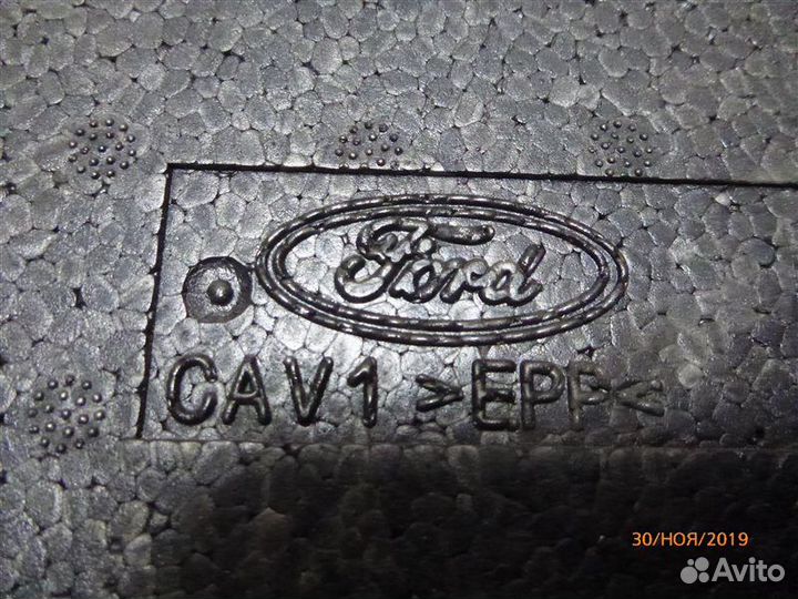 Ящик для инструментов Ford Focus седан 2013