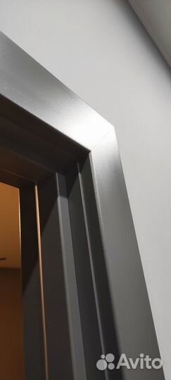 Двери межкомнатные серые