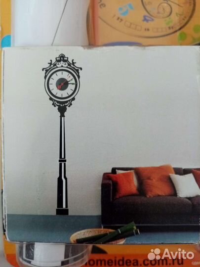 Интерьерные декоративные часы+ наклейка на стену