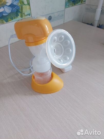 Молокоотсос maman электрический