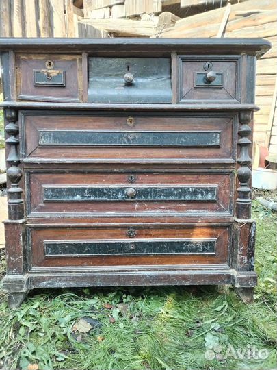 Комод деревянный старинный