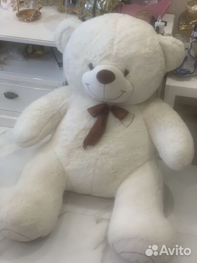 Плюшевый медведь
