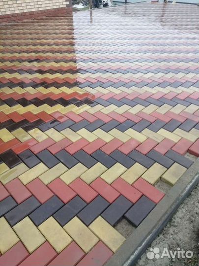 Укладка брусчатки и тротуарные плитки