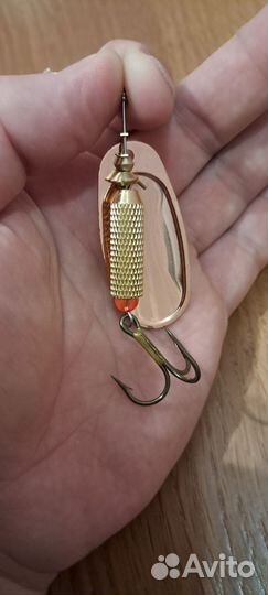 Блесна вертушка новая