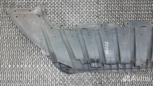 Юбка нижняя ford focus 3 (PEA28G401)