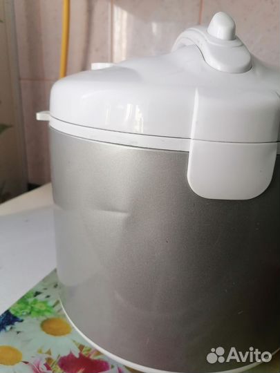 Мультиварка redmond