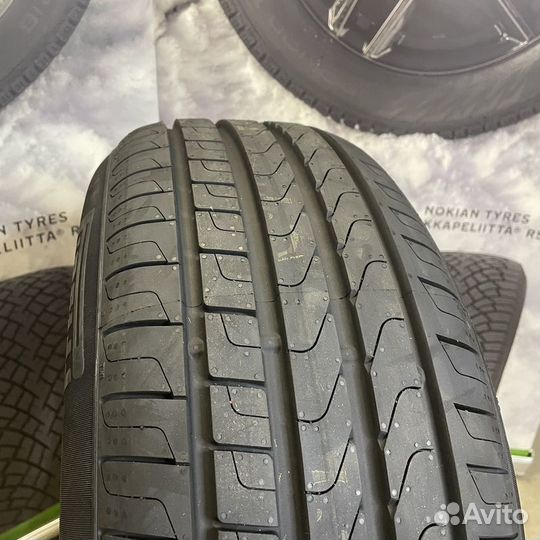 Pirelli Cinturato P7 215/55 R17 94V