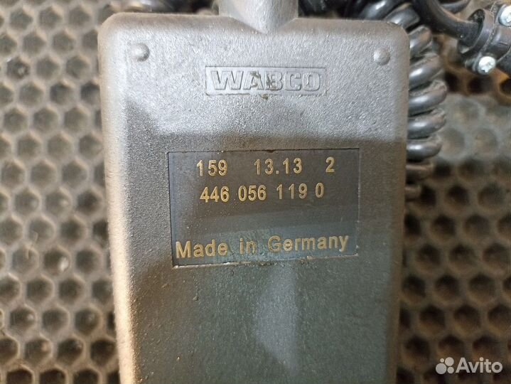 Пульт управления пневмоподвеской Iveco Stralis