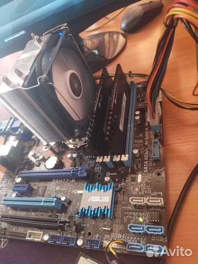 Материнская плата 1155 с процессором и памятью