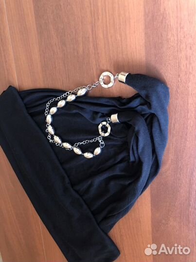 Шарф с аксессуарами