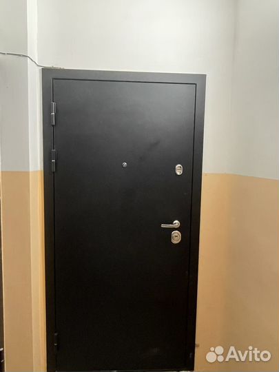 Дверь входная металлическая с терморазрывом