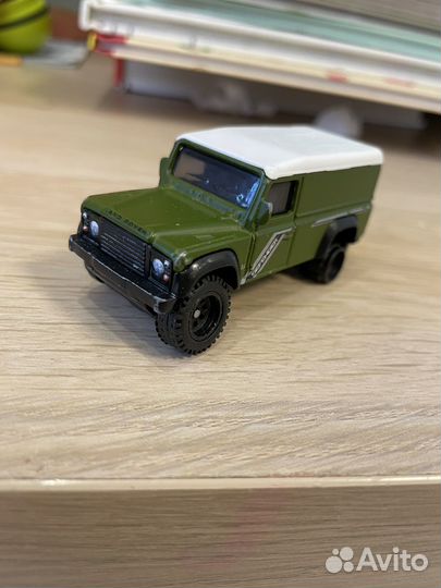 Hot wheels land rover