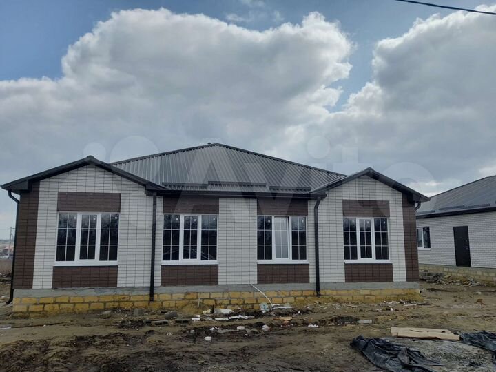 Коттедж 95 м² на участке 3 сот.