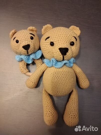 Игрушка медвежонок и погремушка